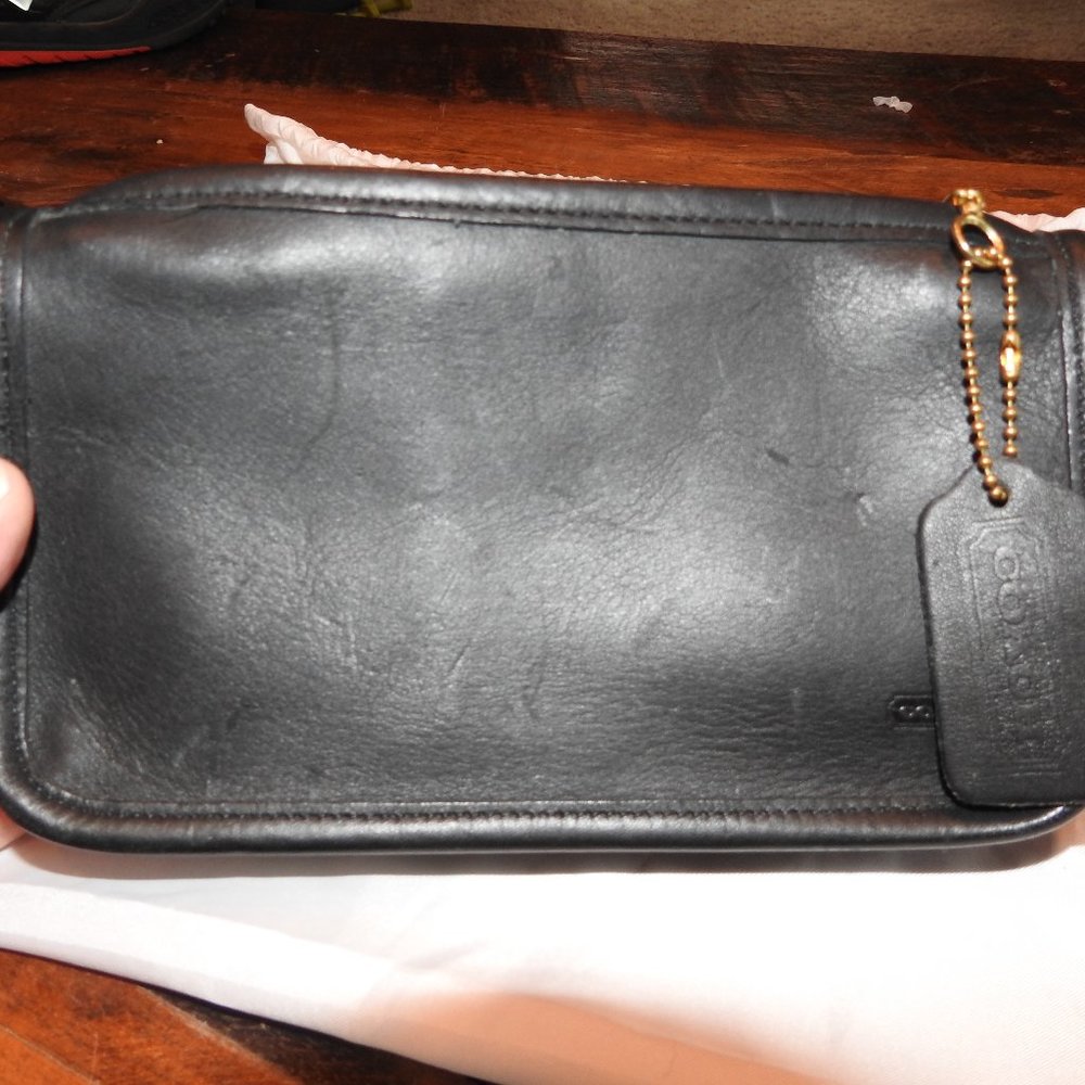 Vintage Coach leather makeup bag / accessory bag